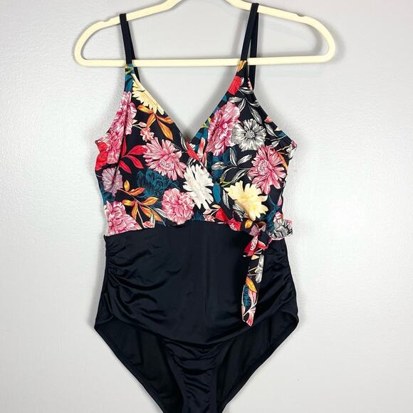 Time and Tru One Piece Swimsuit Woman’s size L Multicolor Floral and Black - Picture 2 of 10
